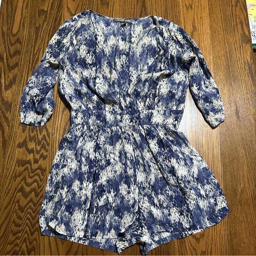 Charlie Jade 100%‎ silk romper size XS pockets